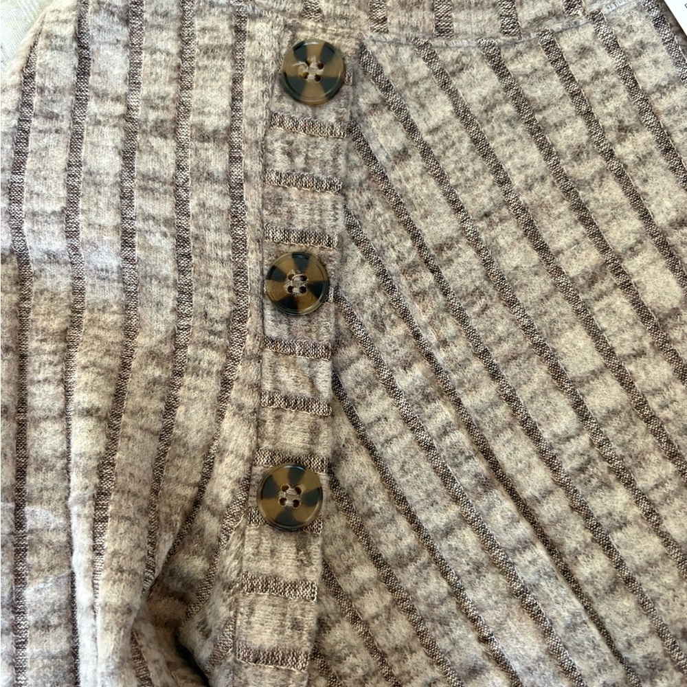 Ribbed Scoop Neck Button-Accent Sweater - Taupe - Picture 8 of 8